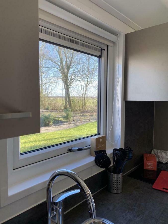 Luxe En Gezellig Chalet Aan Veluwemeer 4 Pers Hulshorst ภายนอก รูปภาพ